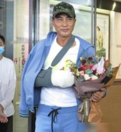 任达华被捅事件后续任达华拒绝赔偿,六个月内不能接通告了