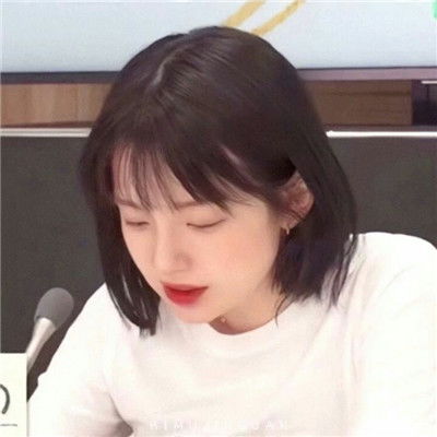 小众不烂大街的女生头像干净带我一起奔跑为我撑腰满眼是我的男孩