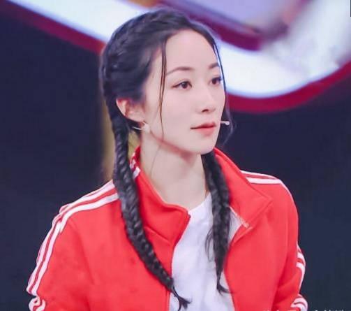 韩雪机场偶遇沈梦辰,实力诠释什么叫高级感