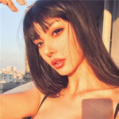 2024最好运头像女蛋液