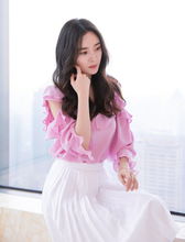 杨幂桃花装唯美减龄,开启五月恋爱季舍他其谁