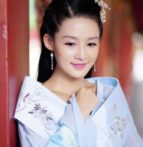 她16岁嫁给皇帝,生了12个孩子,一再忍让却难逃一死
