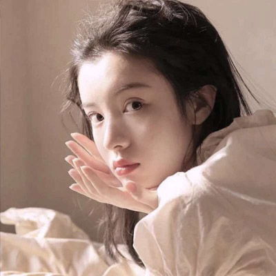 女生头像干净气质优雅漂亮女孩头像侧脸