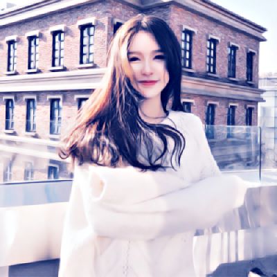 年轻的美女头像时尚苗条美女太有气质了