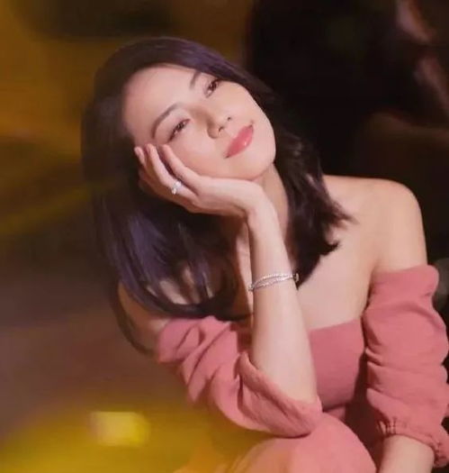 男生喜欢女生化什么样的妆或许更喜欢女生纯素颜