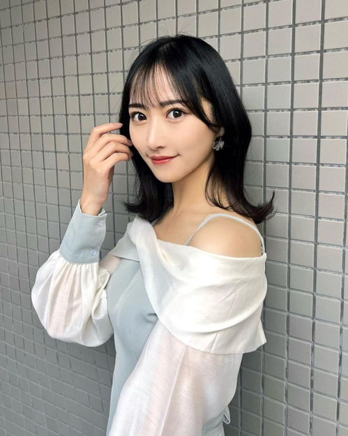 日本清纯美女主播川瀬福利图甜美脸蛋热辣身材