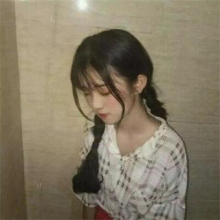 好看独特的微信头像女,微笑很甜美的漂亮女生