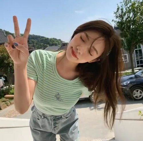 总裁夫人手撕小三,蒋凡去留成阿里难题蒋凡与张大奕同框照曝光