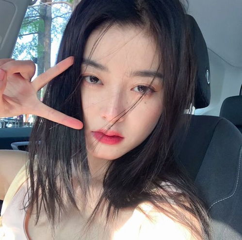 女生头像真正喜欢你的人永远都会比你主动