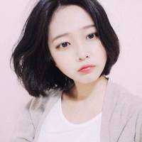 韩国高冷白色短发女生头像只是寂寞并非堕落