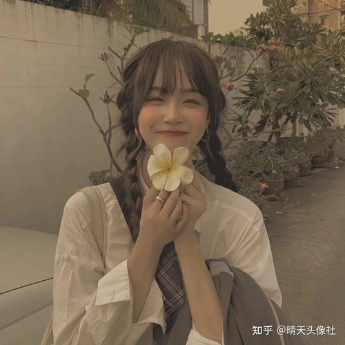 朦胧感女生头像星光杳杳,难似你温柔惬意