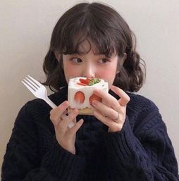 热恋期间,女孩子别只会亲亲抱抱了,这样撩男孩秒认怂