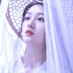 唯美女生古风浪漫头像一眼晚年