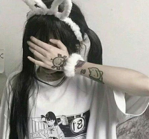全网超火微丧情伤女生头像