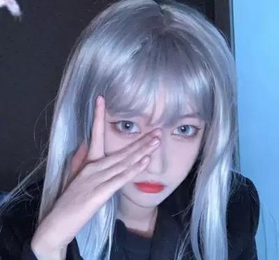 超好看不同发色系的宝藏女生头像