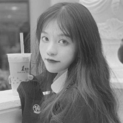 黑色长发女孩头像图片,长的漂亮又搞怪太可爱了
