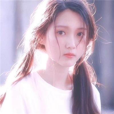 女属龙2024年微信头像另外的孩子