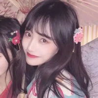 qq头像闺蜜同一个人