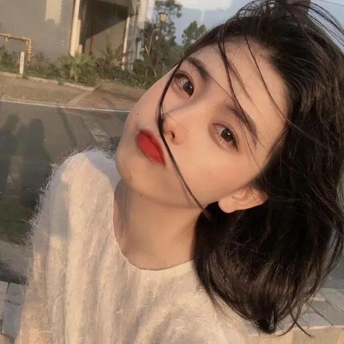 头像治愈系安静唯美女生头像