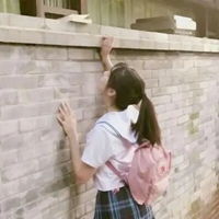 背书包的女生头像背书包背影可爱女头像