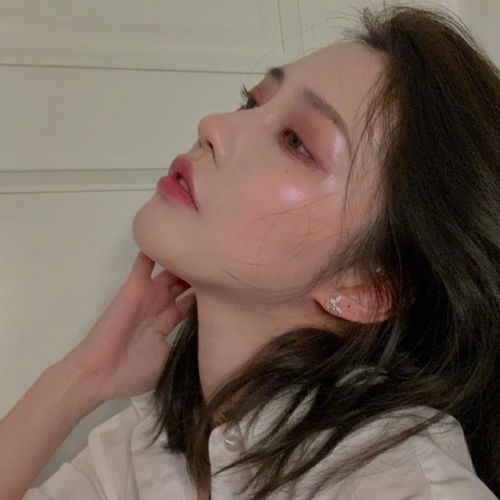 2021最潮女生头像你走的无影踪
