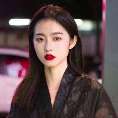 微信头像成熟女生头像大全