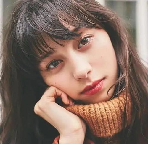 长腿美少女中条彩未,忧郁气质惹人爱,四部电影推荐给大家