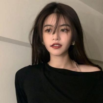 清纯女生头像甜美有气质,笑容再美也只能看看