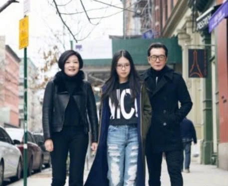 李咏女儿的名字,原来大有学问