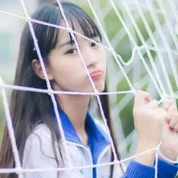 组图丨穿着校服的少女