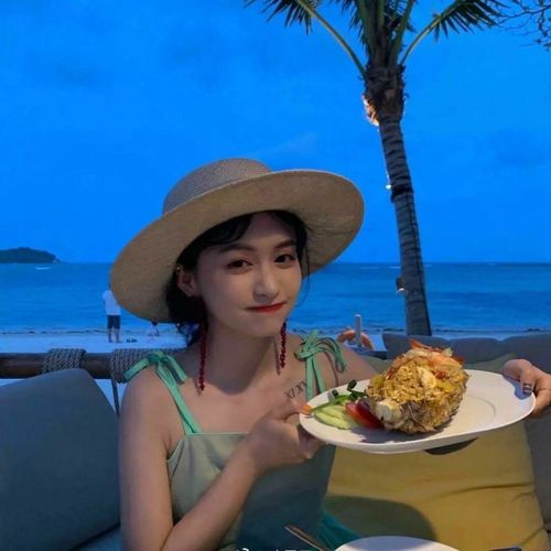 森系ins女生头像你是一场盛大的梦,梦醒了我能怪谁
