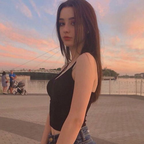 ins欧美超阳光小姐姐意境女生头像