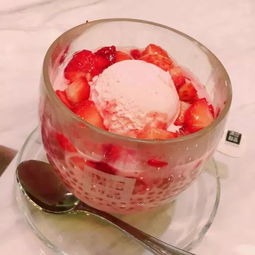 这个冬日,让这些草莓单品liao动你的少女心