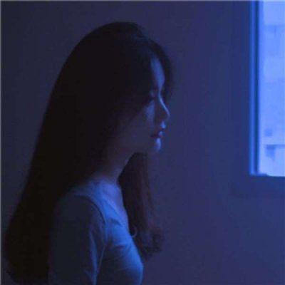 冷色系蓝色头像女生理性生活可爱点