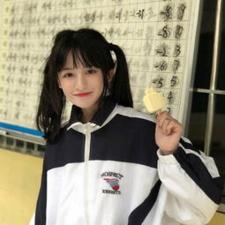 女生头像真实生活照高校