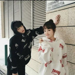搞怪霸气的情侣yy头像一对两张个性情侣头像男生俊女生美