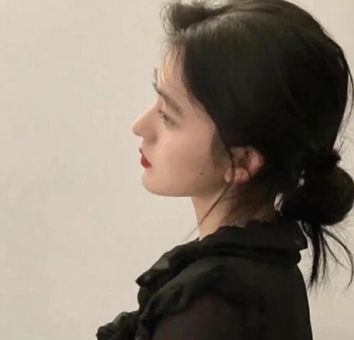 微信头像女生真人