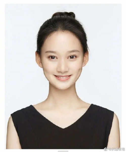 00后宝藏女孩包揽上戏北电中传三校第一名
