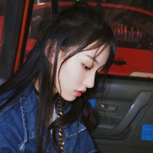 用这三个技巧去追求中年女人,她们会想和你有关系