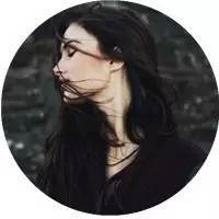 有本事的女人,都受过魔鬼的调教