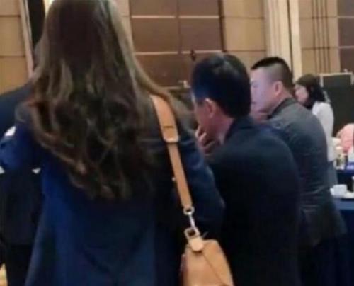 马云的1米9美女保镖,天使面孔魔鬼身材,网友不出道可惜了