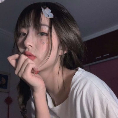 微信魅力真人成熟高清女生头像