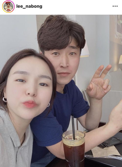 还记得韩国表情包小女孩黄河温吗长这么大了