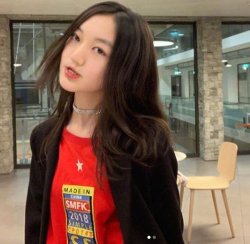 同样是星二代,黄多多被骂,李嫣却没有事原因一目了然