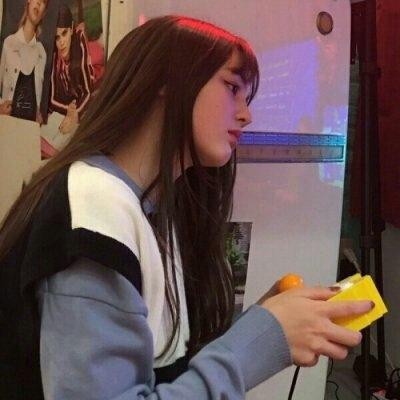 唯美伤感女生头像大全2019独一无二只顾着喜欢却忘了不合适