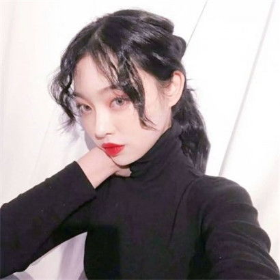 2019霸气超拽女生头像,选择放纵做个自由的女人