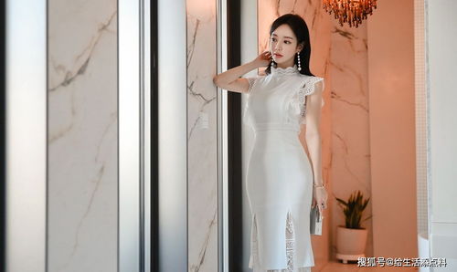 穿白色连衣裙长裙的长发美女,仙气飘飘犹如一个小仙女