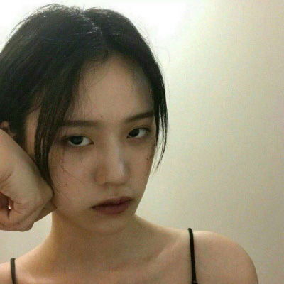 真人女生头像霸气漂亮的女生真人照片大全
