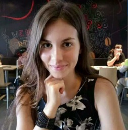 找了一个白俄罗斯女孩做女友,大家说有几分