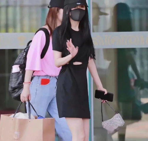 2020最值得买的8款轻奢包,时髦小众绝美子